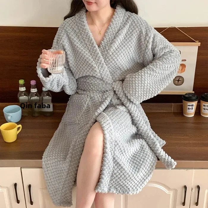 Winter New Women's Rose Velvet Robe Thickened High-End Feel Sexy Pure Desire Aesthetic Bathrobe Warm Homewear